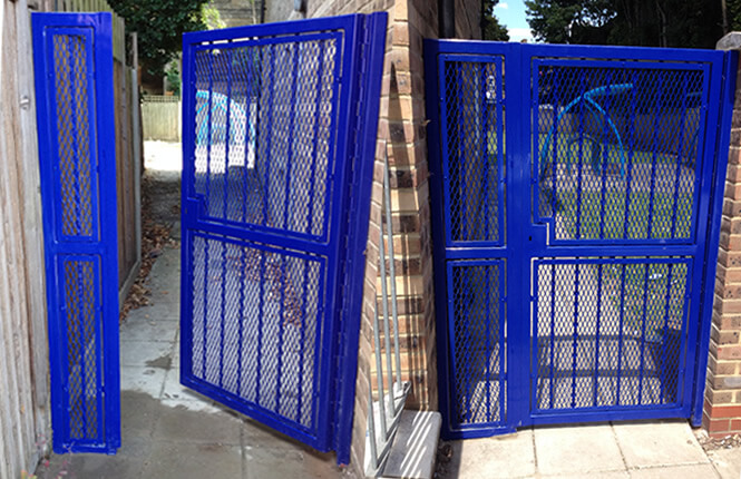 RSG3000 security mesh gate on a fire escape passage in Mitcham.