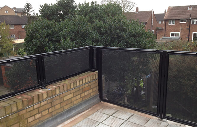 RSG4200 balustrades on domestic project in Wimbledon.