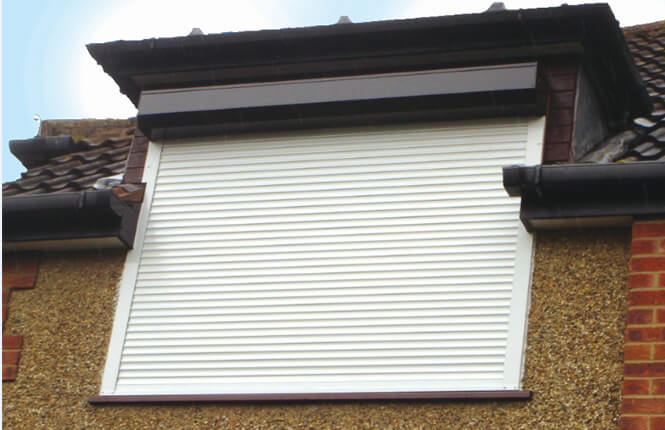 RSG5300 heat insilated shutter fitted on a residential property in Ruislip.