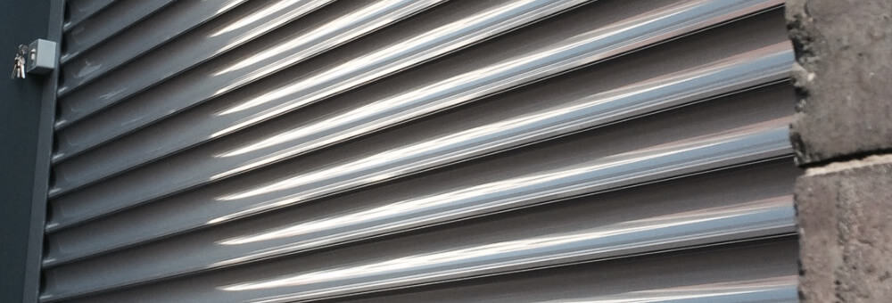 RSG5600 security roller shutter providing security on offices in Central London